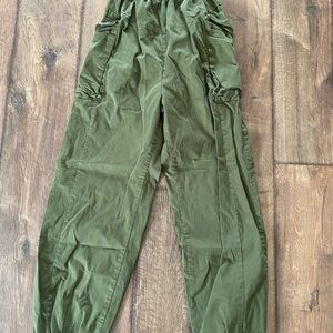 Women’s cargo pants